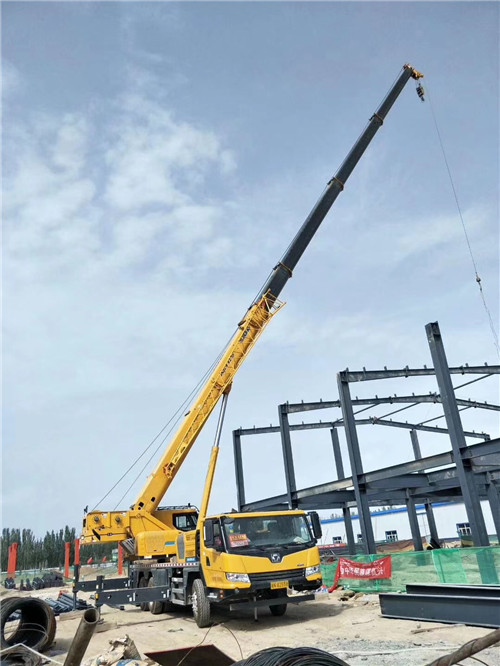 永康市超高层建筑钢结构吊装案例